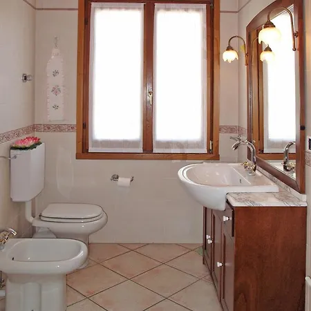Apartment Casa Misi 421s Livo (Lombardy)